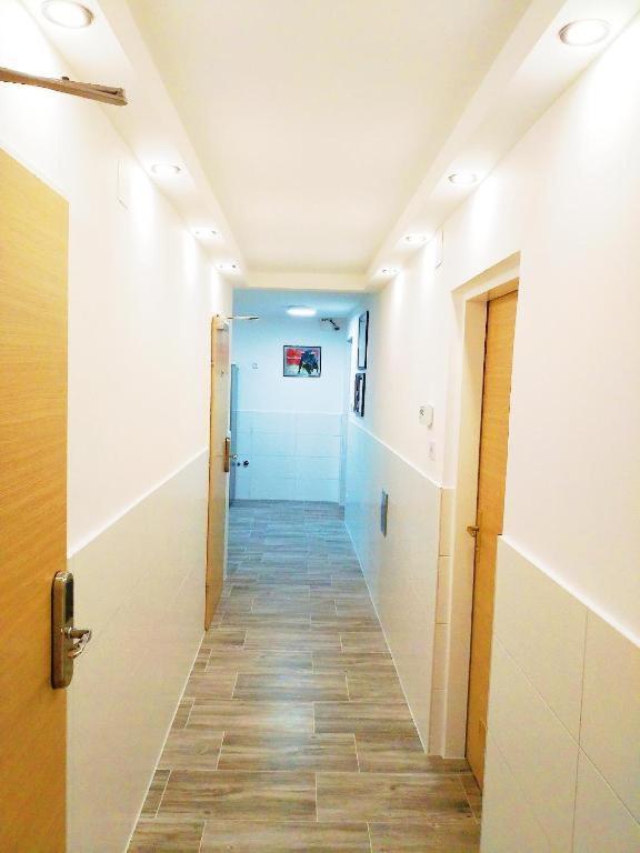 וינה Smart Mini Hotel מראה חיצוני תמונה