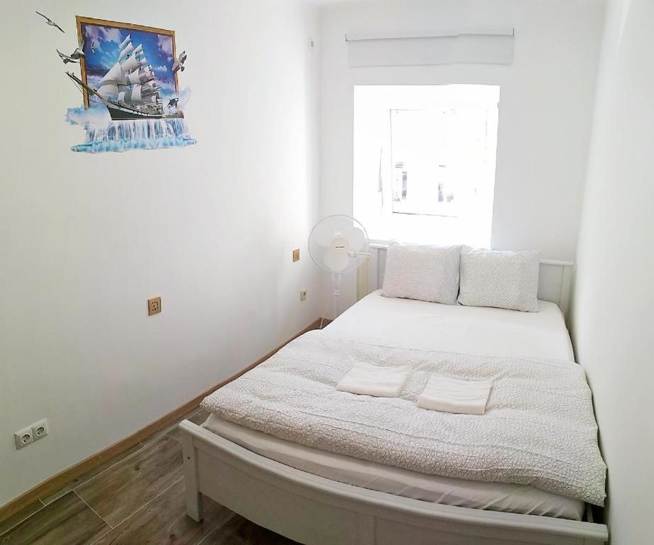 וינה Smart Mini Hotel מראה חיצוני תמונה