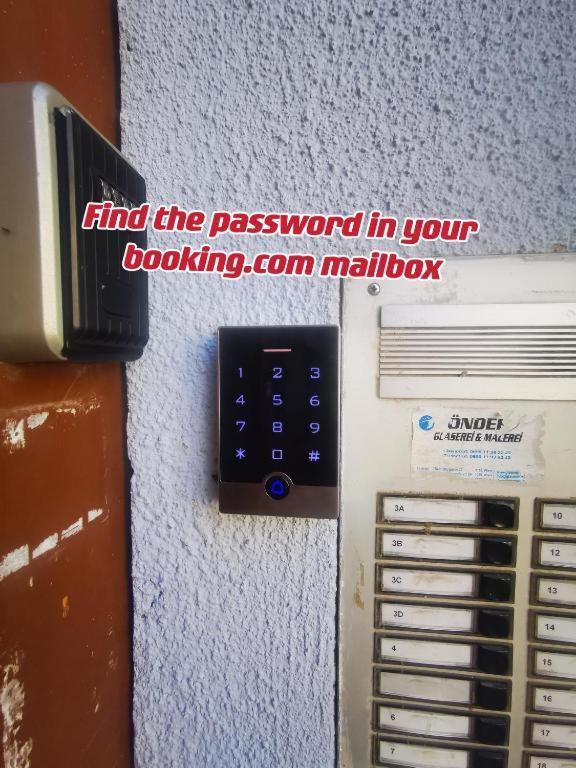 וינה Smart Mini Hotel מראה חיצוני תמונה